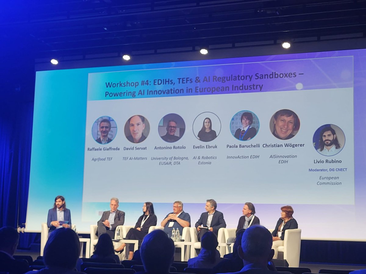EdihMadrid's tweet photo. Hoy desde Bruselas, intensa 2ª jornada del 🤝 #EDIHSummit2026: innovación y regulación (EDIHs, TEFs, sandboxes), ética y madurez tecnológica, IA agentica y sostenibilidad. 

Nos llevamos aprendizajes clave y el valor del networking. ¡Seguimos impulsando #EDIHMadridRegion2_0! 🚀 https://t.co/QVa7FgRyKw