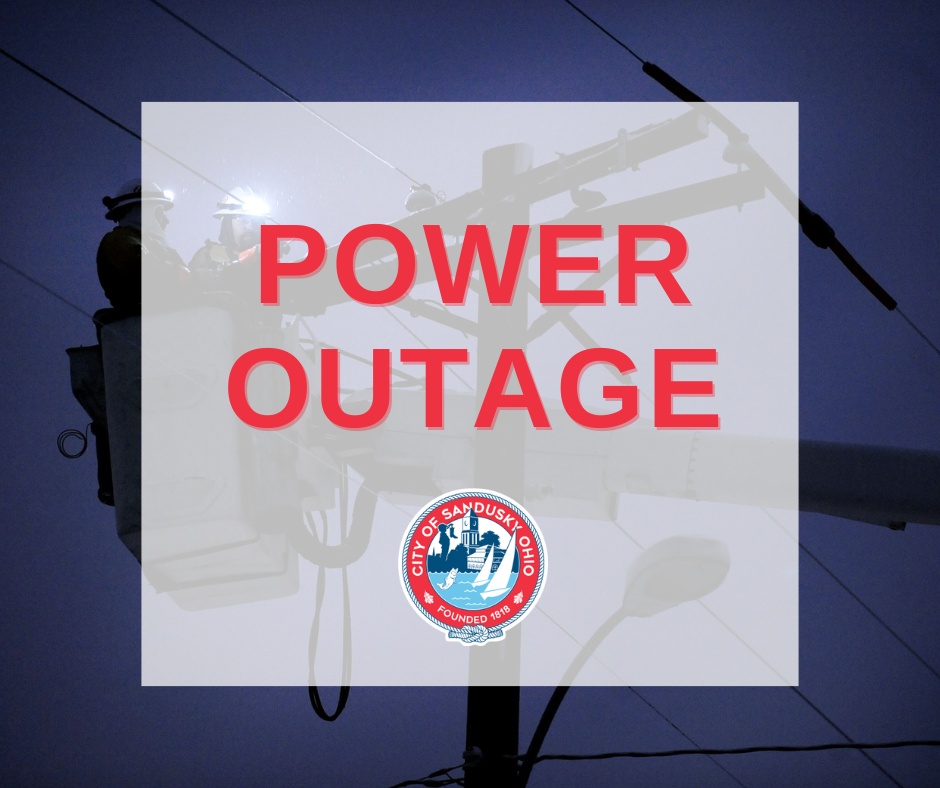 cityofsandusky's tweet photo. ⚠️ There is a large power outage impacting much of the city.
🚦 Signals out at intersections along Hayes, Perkins, Camp &amp; more. Treat all dark signals as 4-way stops 🛑 and drive carefully.
ℹ️ Updates from Ohio Edison: https://t.co/vqoEvQoTVR https://t.co/e2xxsTRAVj