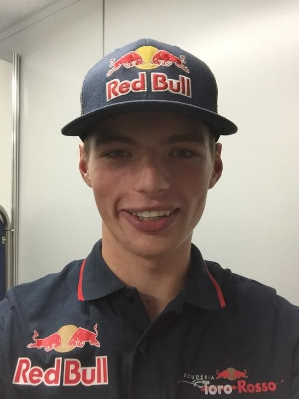 lajmie's tweet photo. @EstagiariodaF1 And this guy won his first ever GP https://t.co/vKH5C9K5f3