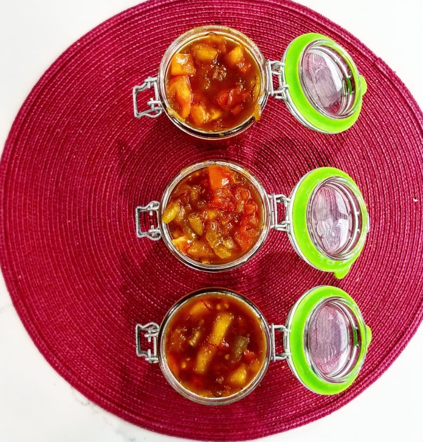 AutumnAkimotoVT's tweet photo. @NotVenti I made Chutney Sauce! Actual Saffron as well! https://t.co/snQcSgmejP