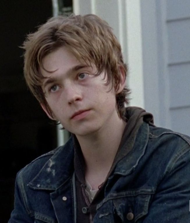 299_lll's tweet photo. เพิ่งรู้ว่าน้องคือคนที่เล่นเป็น'รอน'ในthe walking dead มาไกลจากไอ้เด็กเปรตในวันนั้นมากลูก5555 ตอนเล่นเป็นขี้ยาคือจำไม่ได้เลย อย่างชอบบ ยุคทองของเขาจริงๆล่ะ https://t.co/ovW3cNDYf0