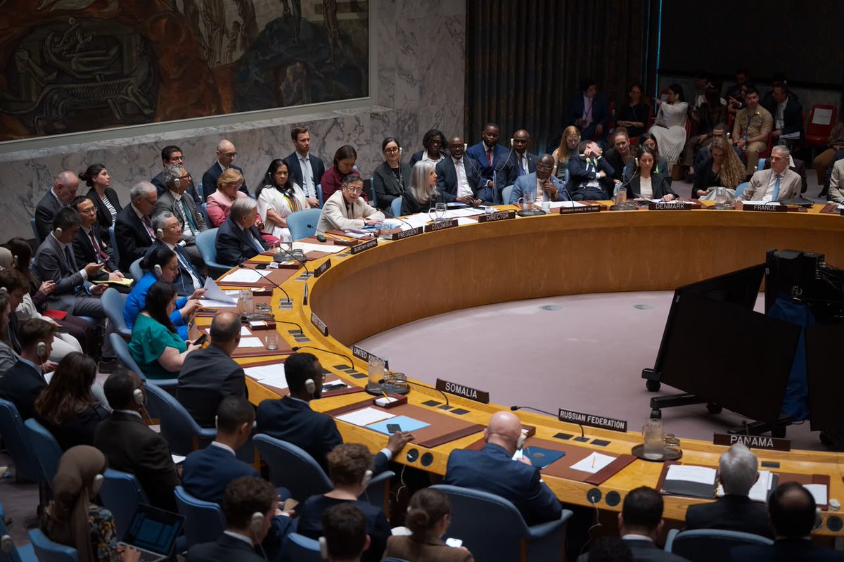 CancilleriaCol's tweet photo. En un momento histórico para Colombia, la Canciller @ryvillavicencio recibió al Presidente @petrogustavo  en la sede de las Naciones Unidas (@UN), donde nuestro país ejerce la Presidencia del Consejo de Seguridad de la ONU durante el mes de junio. 🧵👇 https://t.co/0ZfpSqloA8