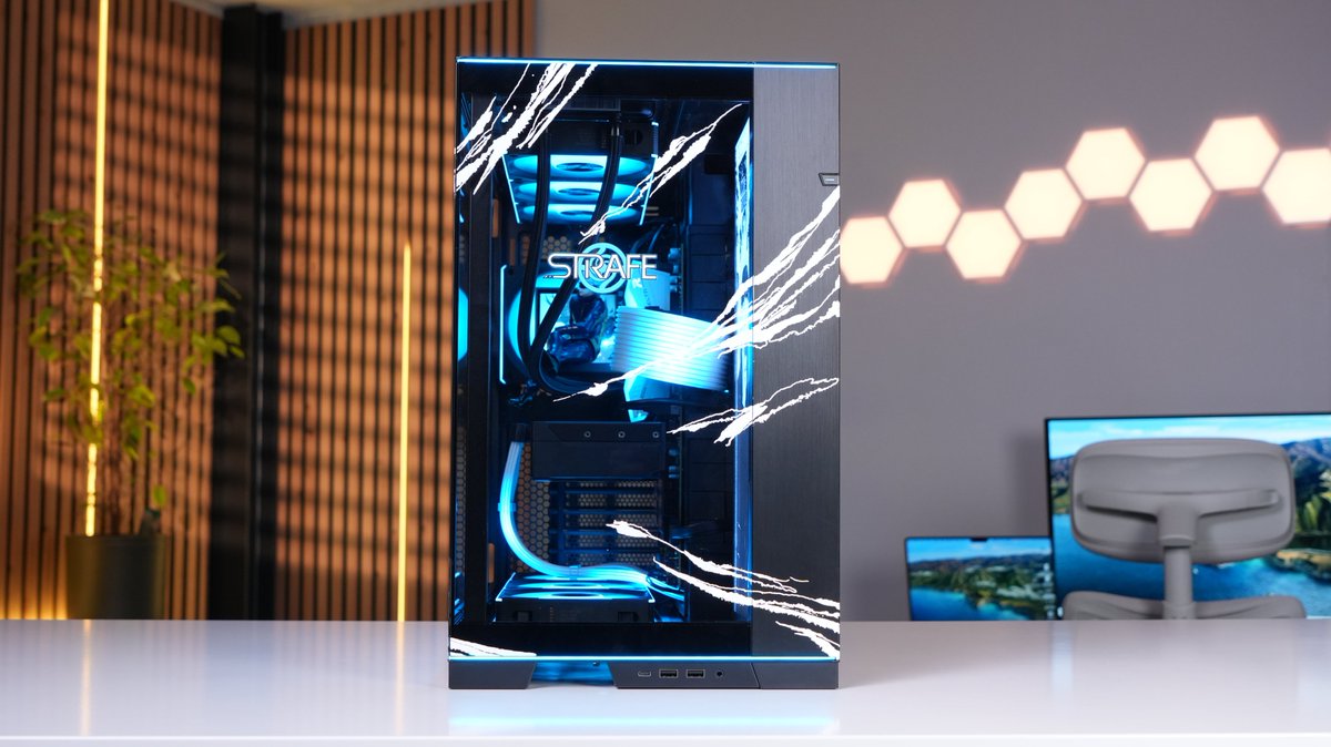 Auraggear's tweet photo. Custom PC Paint Job for Farès Chaïbi 

Theme : Jujutsu Kaisen - Satoru Gojo

Built by StrafePC - Special thanks for the opportunity https://t.co/j1iDIjh33B