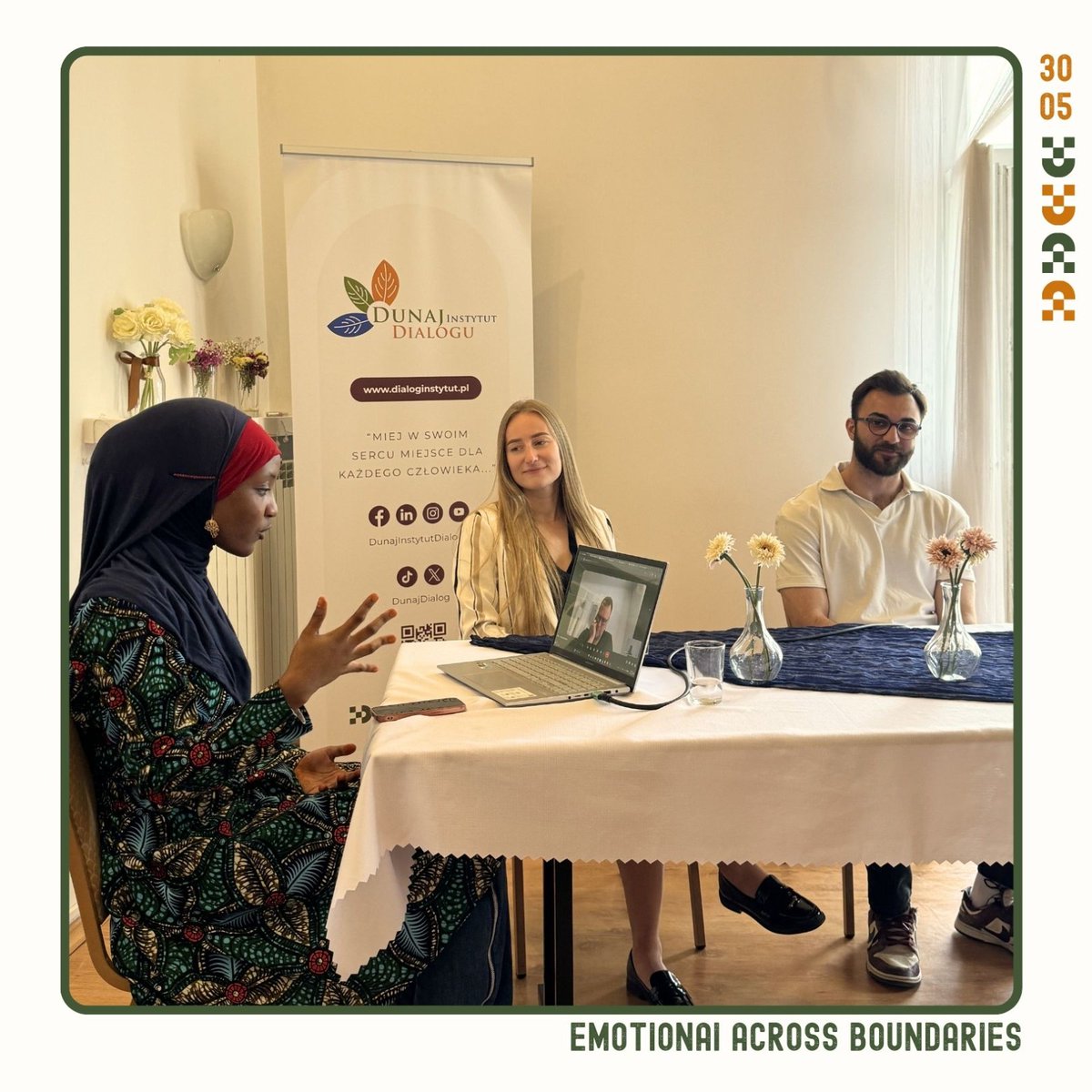 DunajDialog's tweet photo. On May 30, we successfully concluded our international EmotionAI project with a closing panel discussion in Warsaw, bringing together psychologists, educators, AI professionals, and participants from diverse backgrounds to explore today's most important questions! https://t.co/9Qml0ztMup