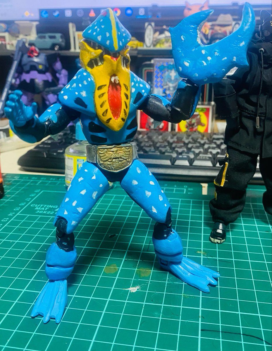 g2_96's tweet photo. 出てくる出てくる色んなもの

極め付けとしては、初期のフィギュアーツを芯にして自作した仮面ライダーで一番好きなショッカー怪人

シオマネキング

アビー！アビアビアビアビ　アビー！ https://t.co/y30qcNbRWc
