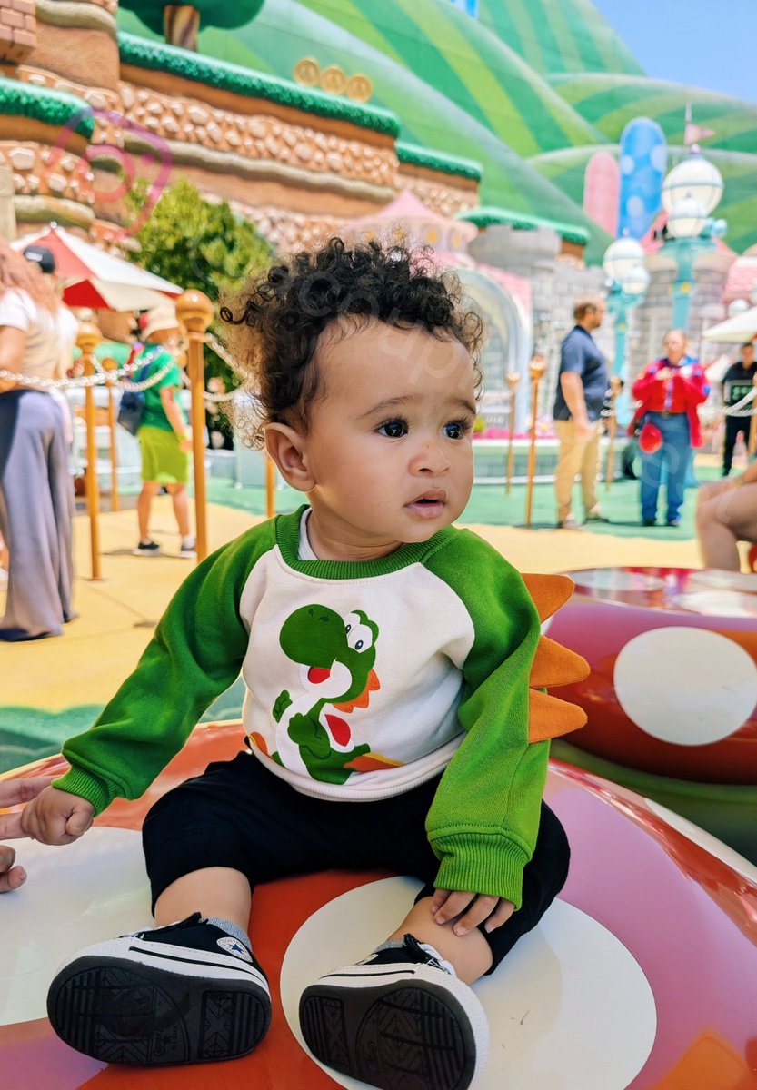 GaryLGray's tweet photo. Took Yoshi back home for a bit yesterday. 🦖☺️ @UniStudios
Thank you for providing amazing memories as always. 
#UniversalStudiosHollywood
#Yoshi #SuperMarioLand https://t.co/BFnFgzMCf0
