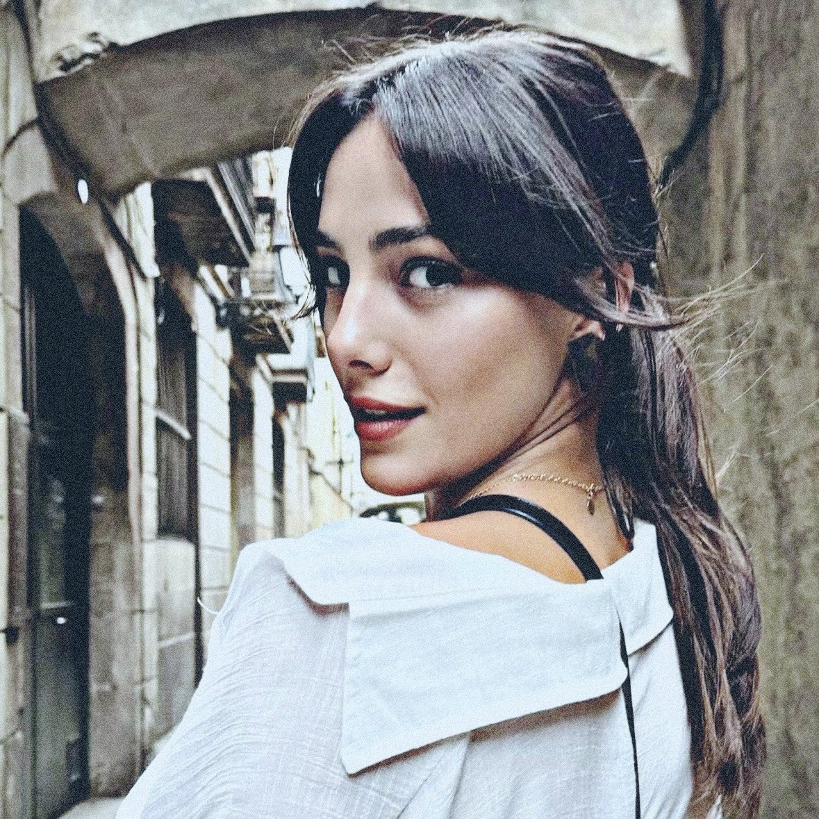 Rmx199_'s tweet photo. SPAIN IS CALLING SIII VAMOS!! 
🇪🇸☀️👗⛱️🕶️💞🩷
#AtDil https://t.co/rbdMFl5jo8