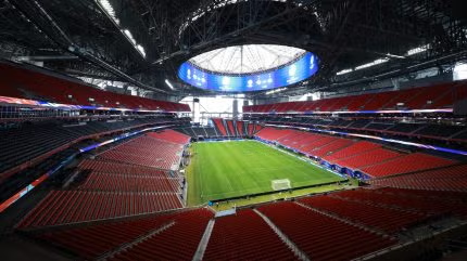 ArenaSportsCo's tweet photo. Estúpidos y sensuales estadios gringos: https://t.co/DfWlCfuY83