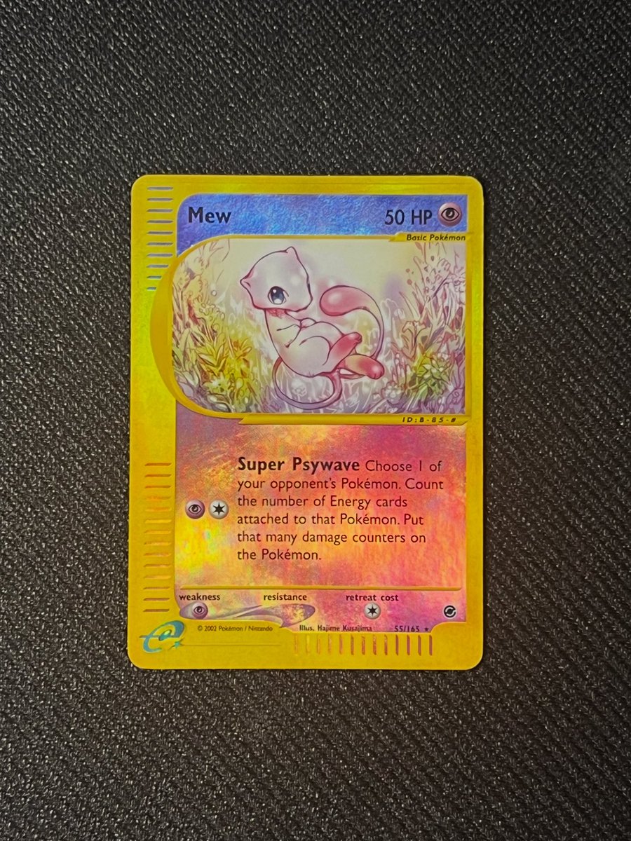 PokeKnox's tweet photo. If we could get something like E-Readers again @pokemon that’d be great. 🤝 https://t.co/dhL6IleYdr