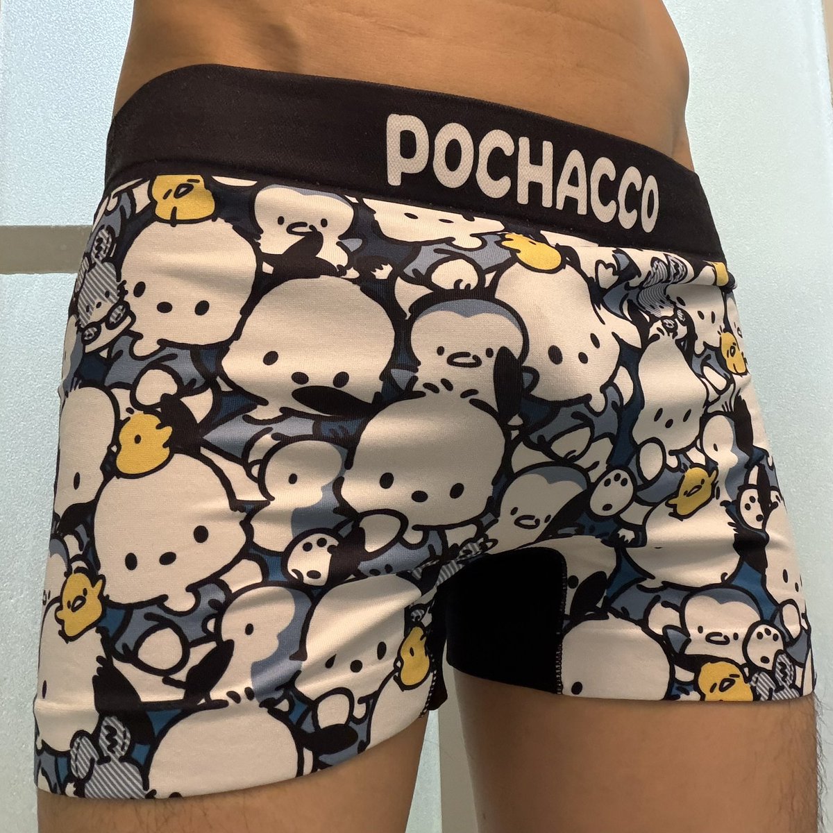 HC_te_under's tweet photo. かわいいの！
ドンキでつい買ってしまったよね🤣
寝るときは良いけど日中はゆるすぎるんよねぇ…SサイズとかXSサイズとかも増えてほしい… https://t.co/4kImGbHC5n