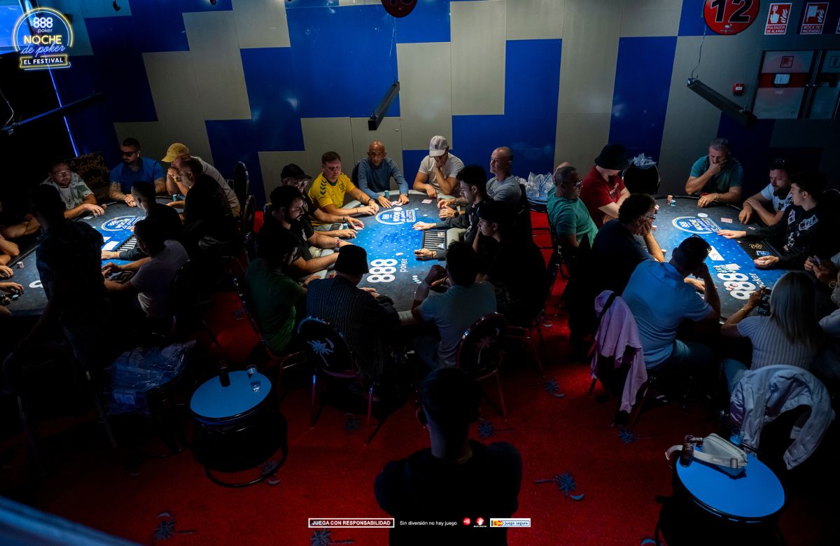 888pokerSpain's tweet photo. ¡Se cierra el registro del Torneo Apertura en 357 entradas totales! 🚀

En que la dirección del torneo comunique los premios oficiales, los anunciaremos.

Buen arranque de Noche de Poker El Festival Alicante 🔝 https://t.co/GZPsuwCKuk