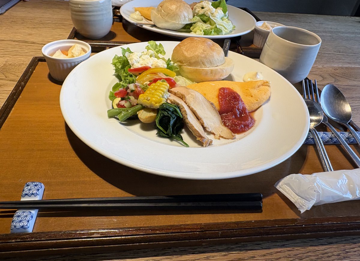 Syke_ski's tweet photo. 呼子で食した美味いものです https://t.co/XwEDg3OVvG