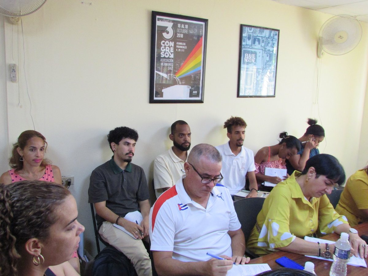 rpalmero1's tweet photo. El Buró Provincial evaluó la atención a lo jóvenes del sector jurídico; activos y comprometidos; así como los avances de la Red Juvenil Comunitaria. 

Nos  acompañaron nuestra Secretaria @MeyvisEstevezE, el compañero Joan Palmero, y nuestra Fiscal @LisnayMaria. #CubaEstáFirme https://t.co/ANKwCKGtUC