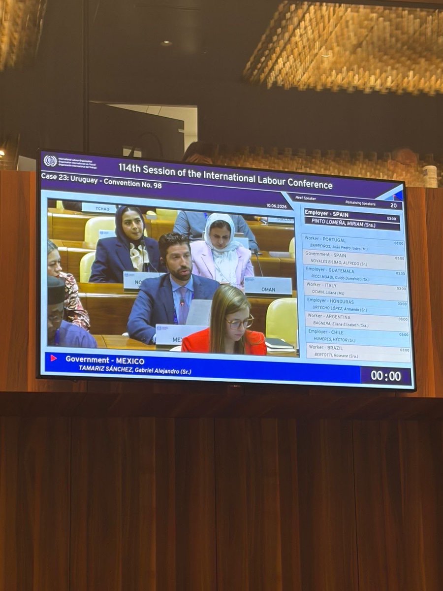 MisionMexOI's tweet photo. 🇲🇽 En la Comisión de Aplicación de Normas de la #CIT114, Mexicó destacó sólida tradición de diálogo social y negociación colectiva de Uruguay 🇺🇾, durante examen de caso sobre el Convenio 98 de la OIT en la CAN
🤝🇺🇾 #ILO #OIT #CIT2026 https://t.co/ys42fnhMtn