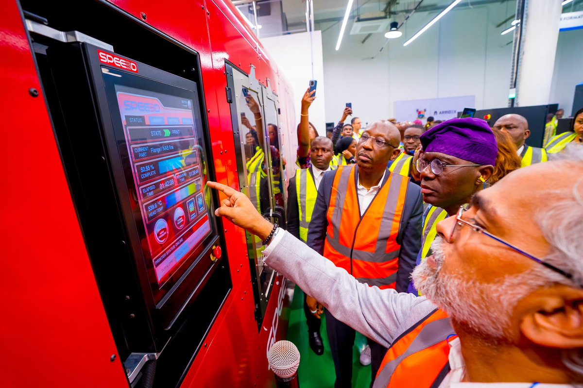 jidesanwoolu's tweet photo. Today, I opened West Africa’s first multi-technology industrial additive manufacturing facility in Lagos.

By producing industrial components and spare parts here in Lagos, Arridex is helping to reduce our dependence on imports, strengthen critical industries and support economic growth.

I commend the Arridex team for their vision and commitment to building solutions that serve not only Nigeria but the wider African continent. 

Lagos will continue to support investments that create opportunities, grow local capacity and position our state as a hub for innovation and industry.