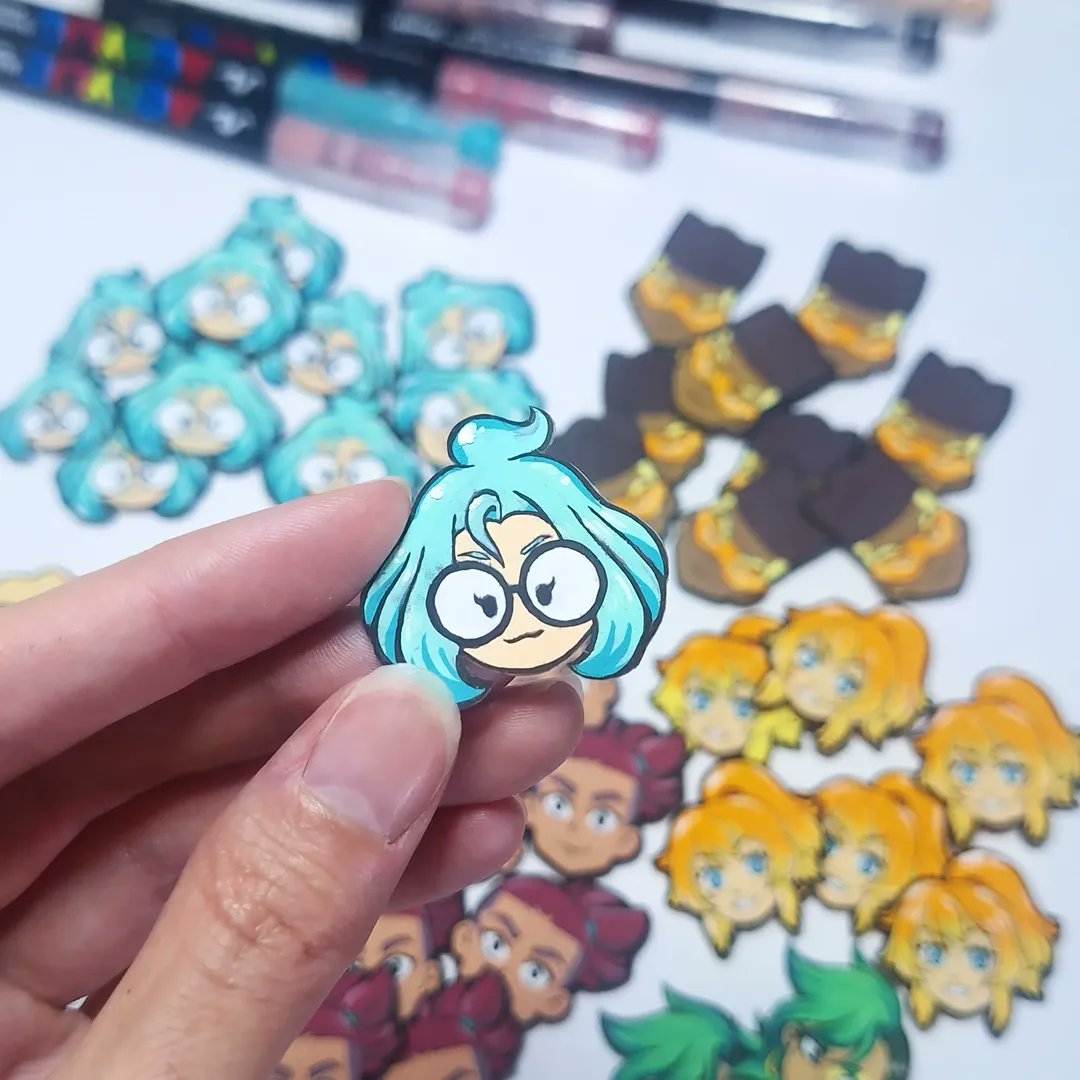 DTVANews's tweet photo. "DRAGON STRIKER" handmade magnets and pins by Asmâa Hmi (La Chouette Compagnie Legal Deparment)

The series first 11 episodes are now streaming on @DisneyPlus and @Hulu. Don't miss the @DisneyChannel premiere this Friday at 7:00PM EST.

https://t.co/oAuKFnc9Fp

#DragonStriker https://t.co/2Bzjldkpdz