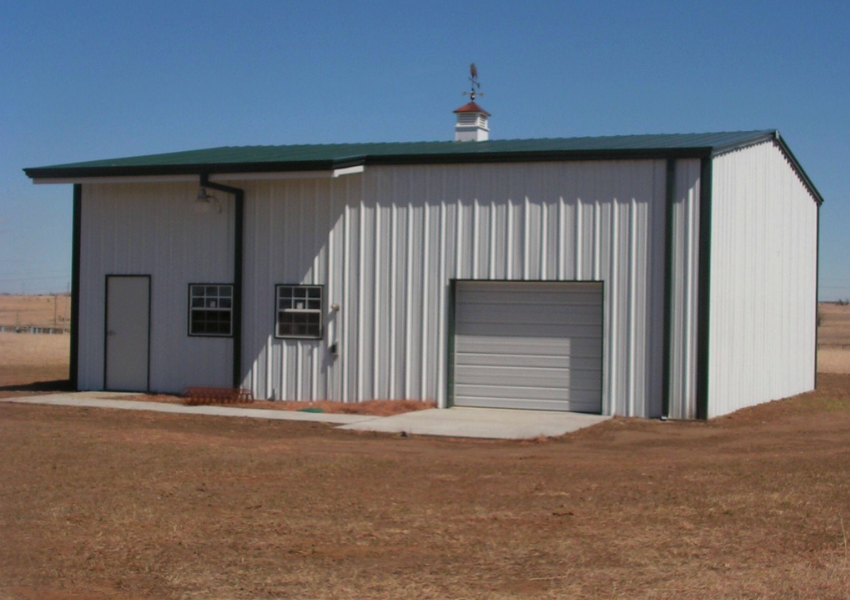 LucasMetalWorks's tweet photo. Create the ultimate getaway right on your property. Whether you envision a workshop, game room, home gym, or entertainment space, our custom steel buildings can be designed to become the perfect man cave for your lifestyle. https://t.co/87tcAngBhF