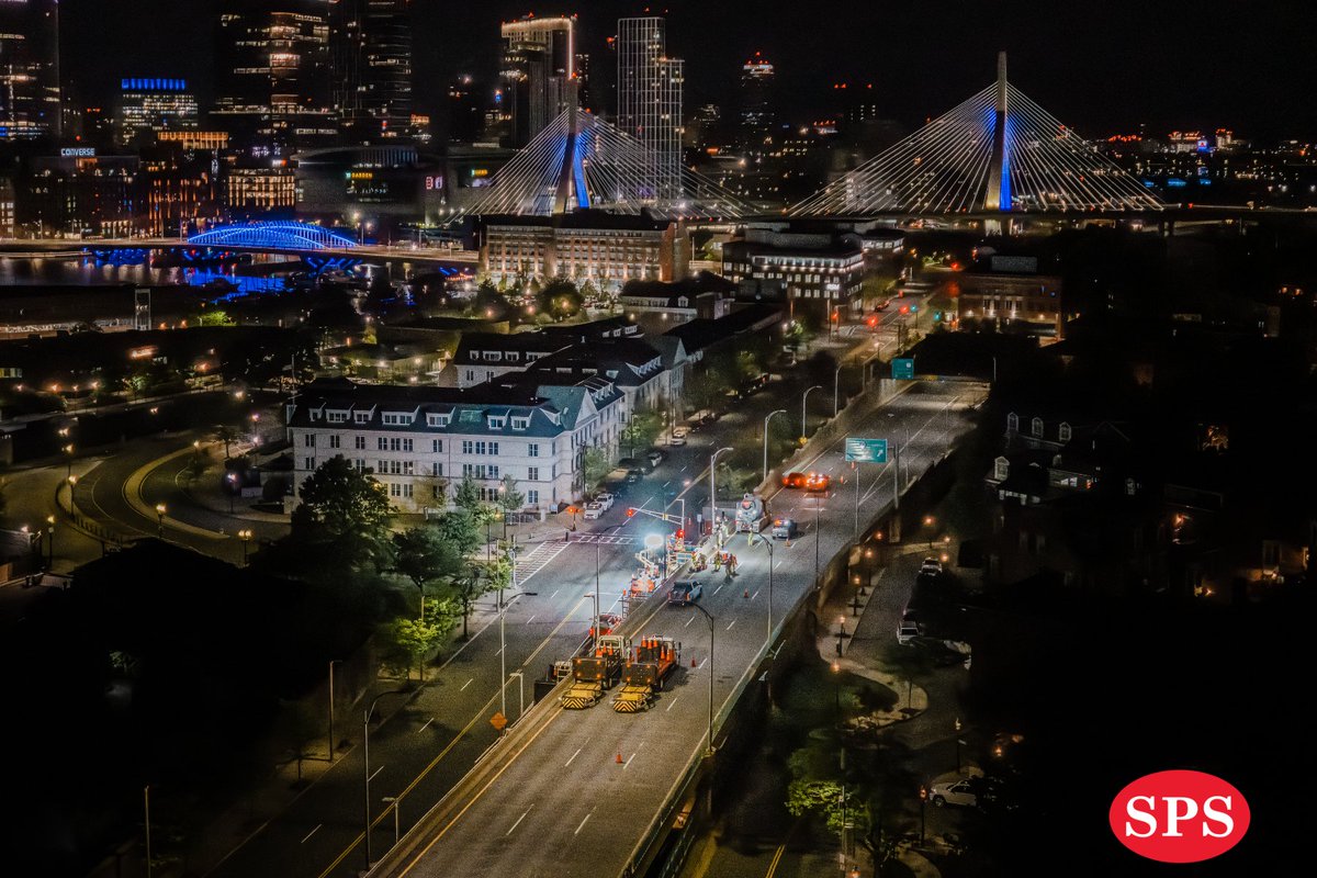 SPSNEInc's tweet photo. #ICYMI - SPS has been performing nightwork on the Tobin Bridge as part of a JV with Liberty Maintenance, Inc. As part of this project, SPS is completing 8 concrete placements with ultra-high-performance concrete.
PC: Savanna Media
#spsne #construction #boston #tobinbridge https://t.co/08WFm63dYq