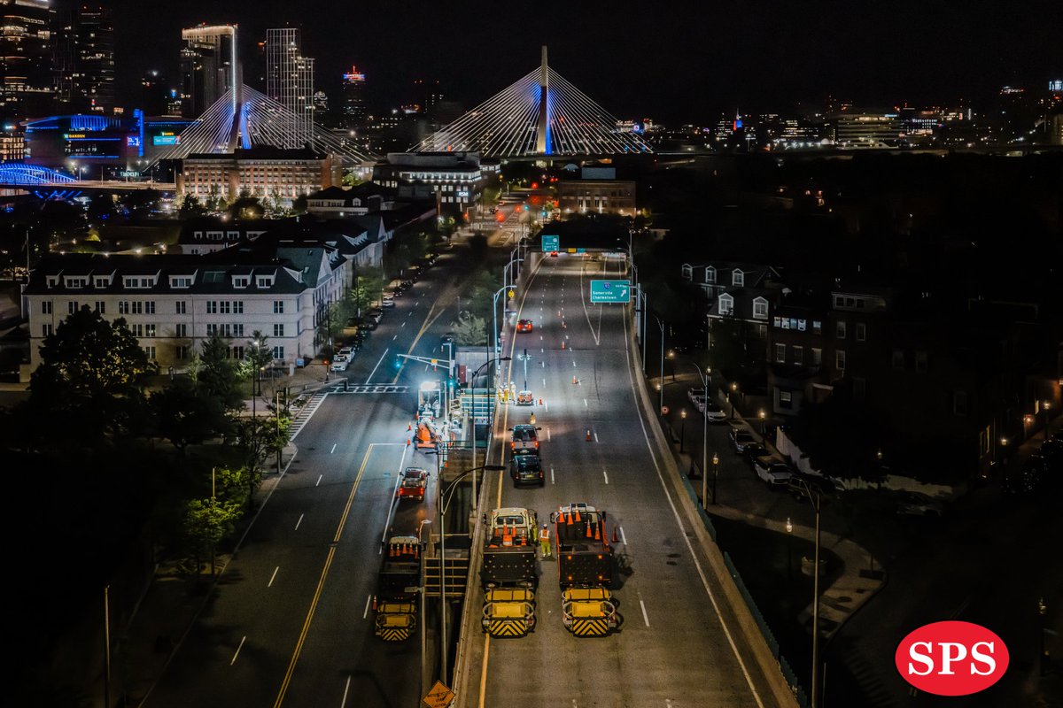 SPSNEInc's tweet photo. #ICYMI - SPS has been performing nightwork on the Tobin Bridge as part of a JV with Liberty Maintenance, Inc. As part of this project, SPS is completing 8 concrete placements with ultra-high-performance concrete.
PC: Savanna Media
#spsne #construction #boston #tobinbridge https://t.co/08WFm63dYq