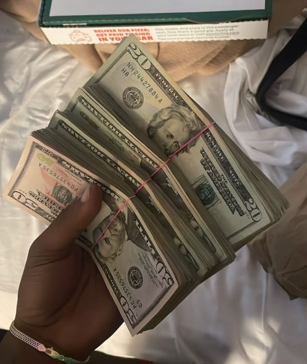 StreetFrame91's tweet photo. Would you rather have $1 million today or the mindset to make $1 million anytime? 💵🤔 https://t.co/KzCkmWtIf9