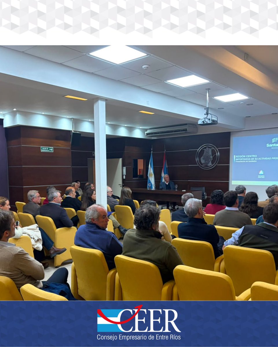 CEER_98's tweet photo. ➡️ Región Centro: un actor estratégico para la economía argentina

Información 📍https://t.co/YpIFgewAvo https://t.co/2uyFKrZ71e