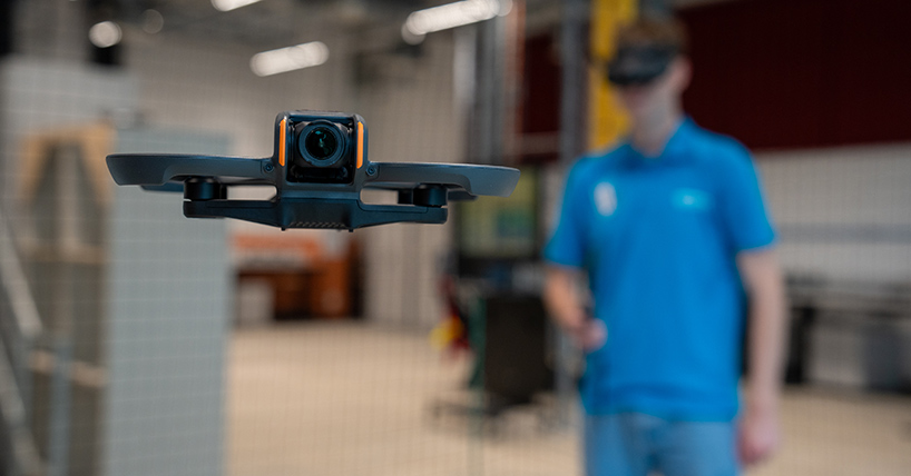 EngineeringNCL's tweet photo. Newcastle University is investing in the next generation of defence and advanced engineering talent with the creation of a purpose-built drone arena and access to cutting-edge quadruped robotics. 🤖

Read more about the investment here: https://t.co/B8eJjgkwfh https://t.co/AdCNClvAcT