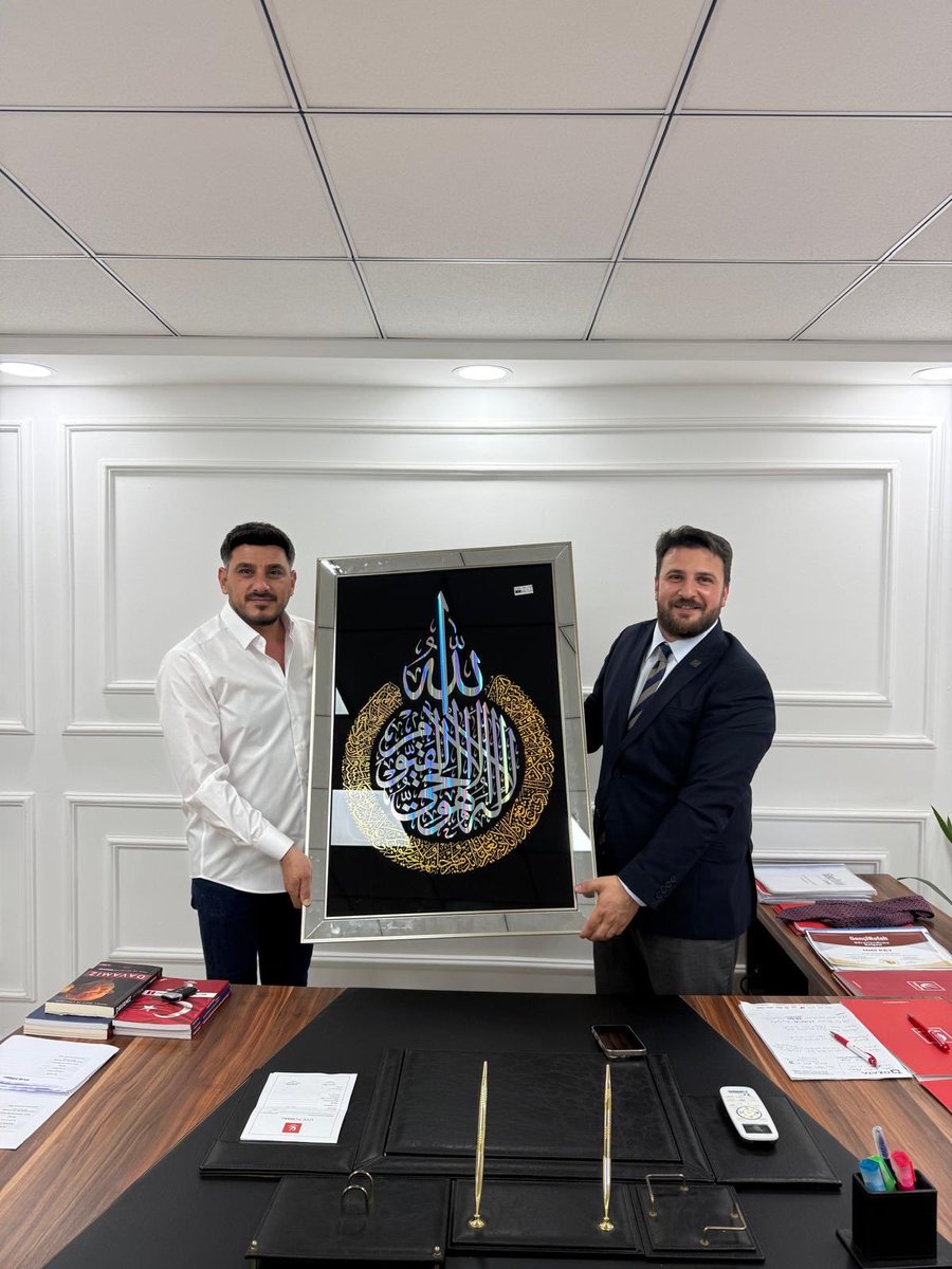 gencrefahist's tweet photo. 📍 Hayırlı Olsun Ziyareti

Yeniden Refah Partisi Ankara İl Başkan Yardımcısı Abdullah Çınar ve Ankara İl Yönetim Kurulu Üyesi İsmail Biber, İl Gençlik Kolları Başkanımız Halil KEY’e hayırlı olsun ziyaretinde bulundular. https://t.co/BRoZ39zGPn