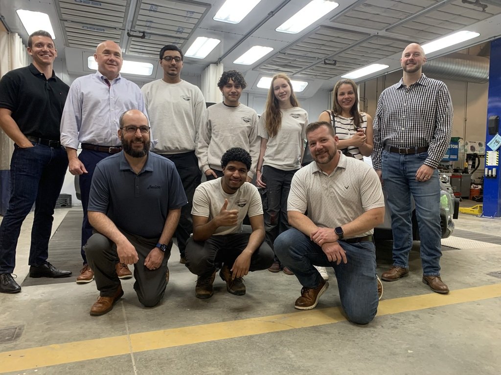 wteagles's tweet photo. After 7 years, Nataliaโs car got a makeover ๐โจ
Thanks to WTHS & Second Chance Cars, it was restored for transportation.
Shoutout to Auto Collision & Amica (Amica Car Award).
#WorcesterTech #SecondChanceCars https://t.co/8rfVz1Pu7i