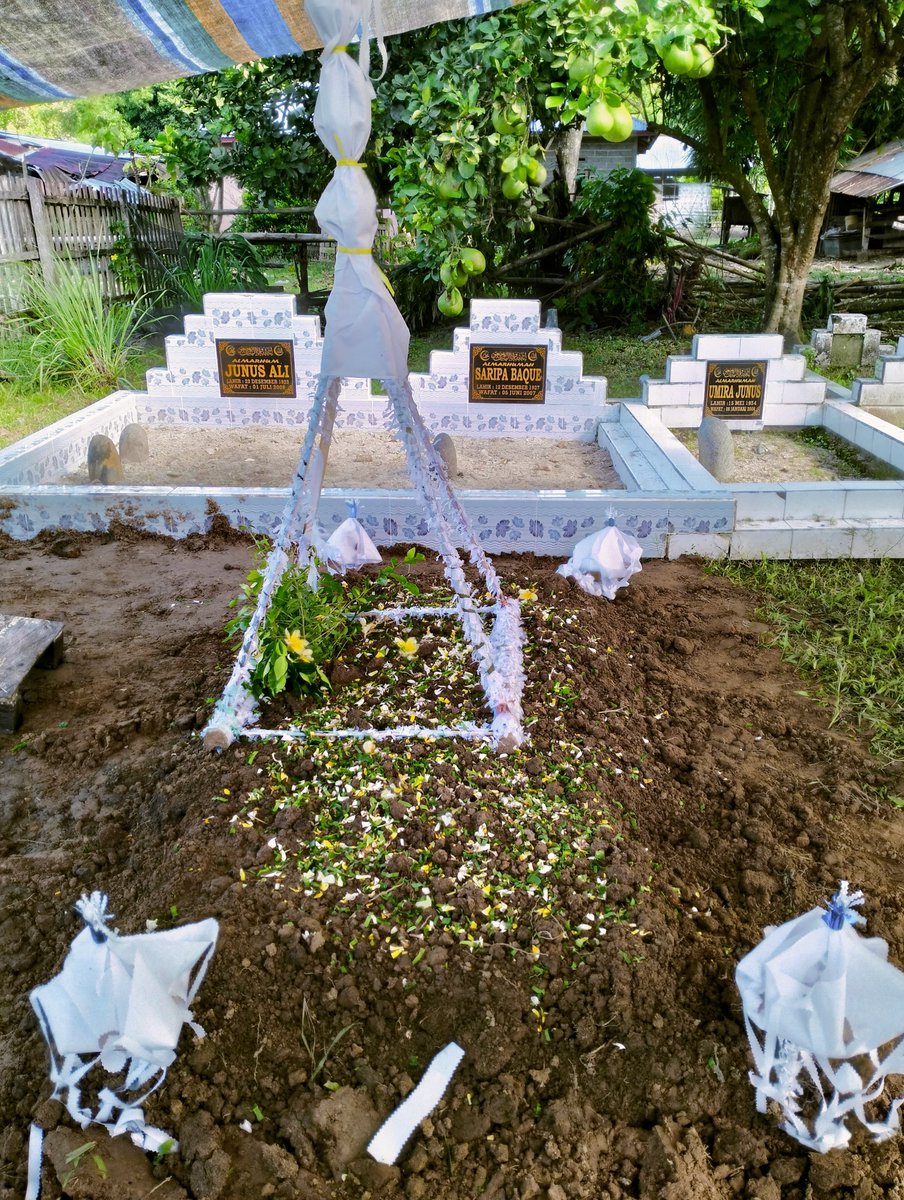 UAlbab27's tweet photo. Jika kalian sedang mengalami keadaan atau masa masa yang susah kalian terima, mungkin sepatah kalimat Gus baha yang bisa di jadikan renungan:

"Termasuk beriman kepada Allah adalah menerima Qoda dan Qodhar Khoirihi Syarrihi" https://t.co/yfmXZ13rsQ