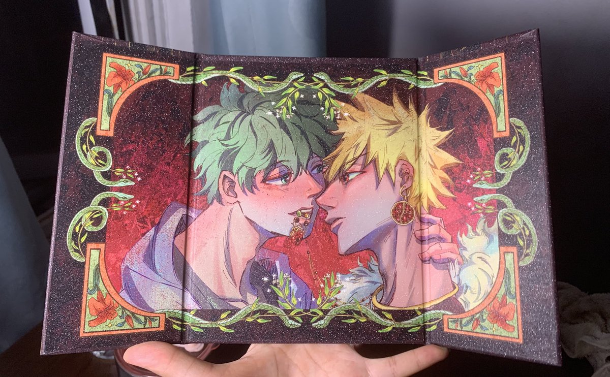 heinahn_'s tweet photo. OMG i printed the drawing in 3 pieces shikishi and LOOK AT MY DEKUBAKU 😭😭😭😭 I can’t handle myself anymore 😭😭😭😭 https://t.co/FfFgEribXi