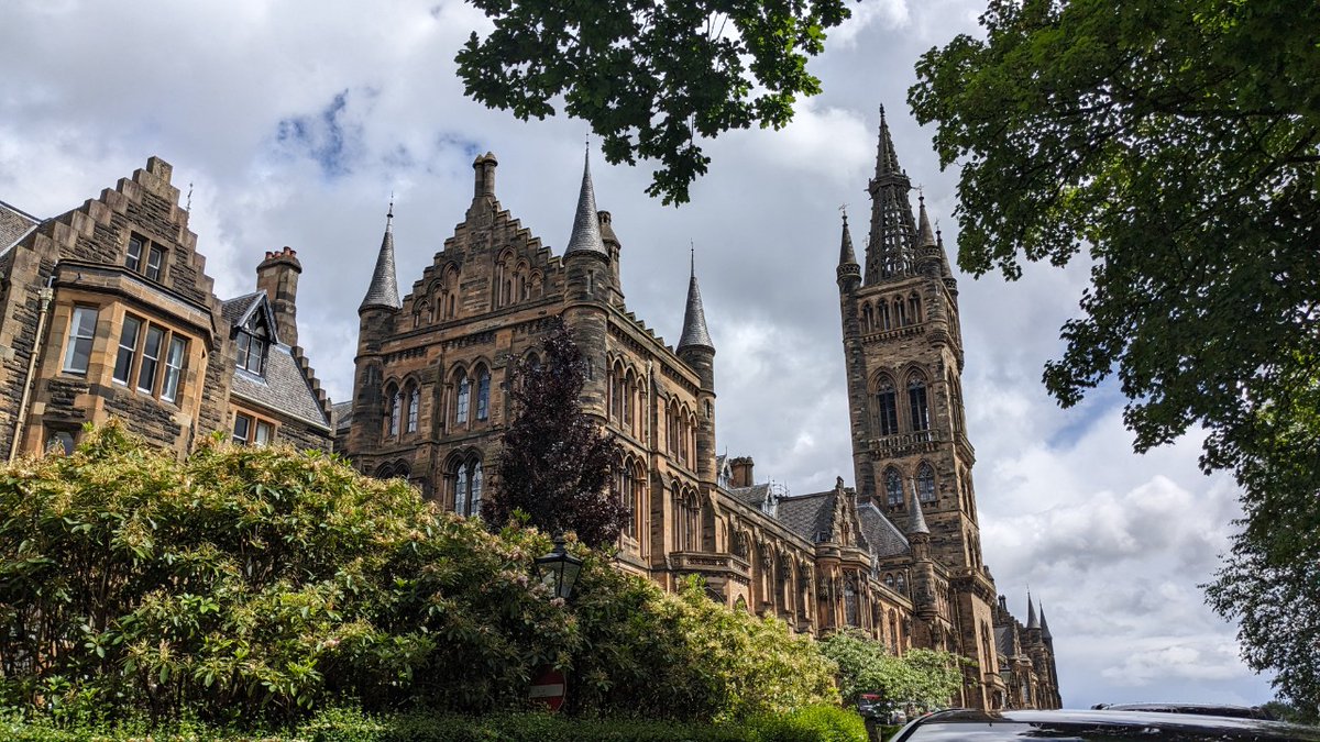 h_higashiyama's tweet photo. Craniofacial symposium at #EED2026 went really well — great discussions and a lot of energy in the room! As both organiser and speaker, I had an absolutely great time. Tired but so much fun. Glasgow is a beautiful city and I am enjoying every moment of it. https://t.co/MxlmqH73xb