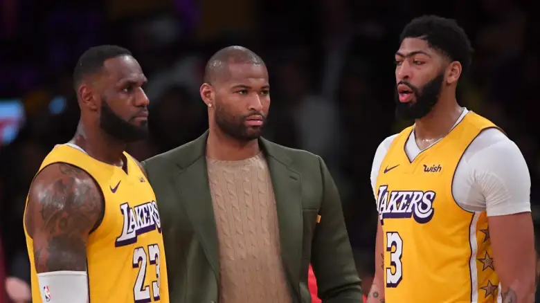 RichStapless's tweet photo. One what-if I frequently think about is if Cousins was healthy during the 2020 title year. How do you think we make out if we had him instead of Dwight? https://t.co/zZCNJH9qa9
