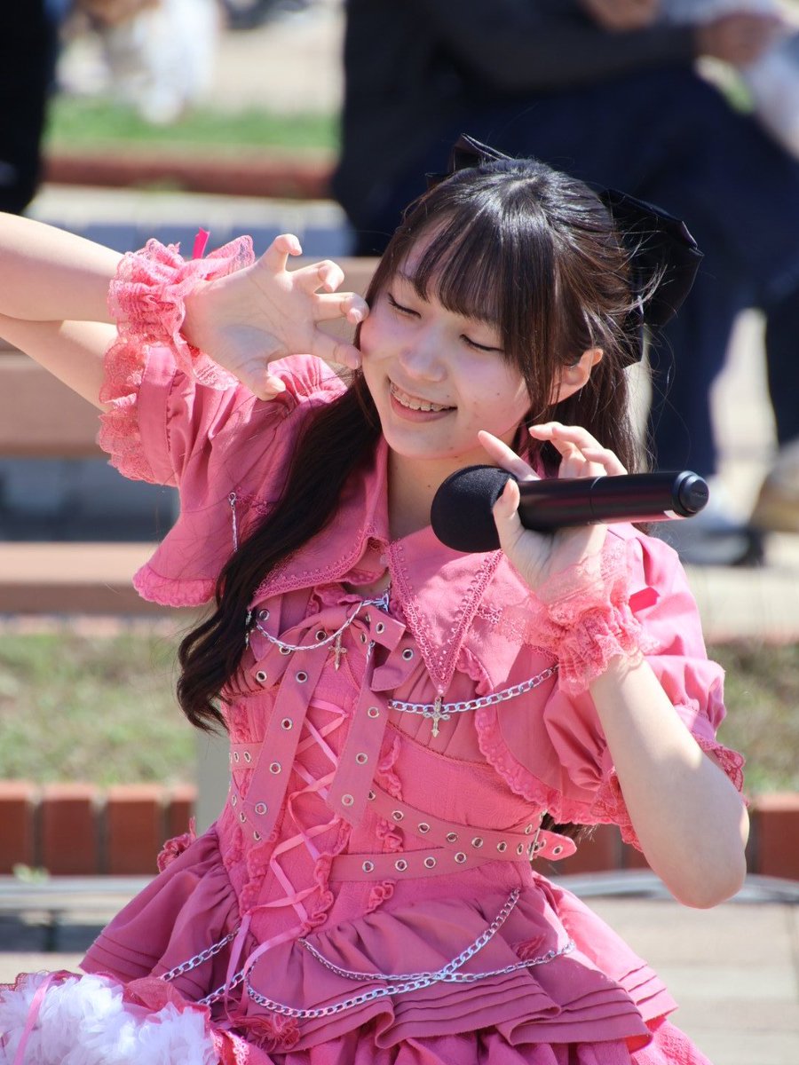 hasshii_98's tweet photo. 2026.05.06
パレットヒルズ さくらフェスタ2026
Rowanberryステージ らいら③
#Rowanberry #ローワンベリー #らいら https://t.co/04ymc871tZ