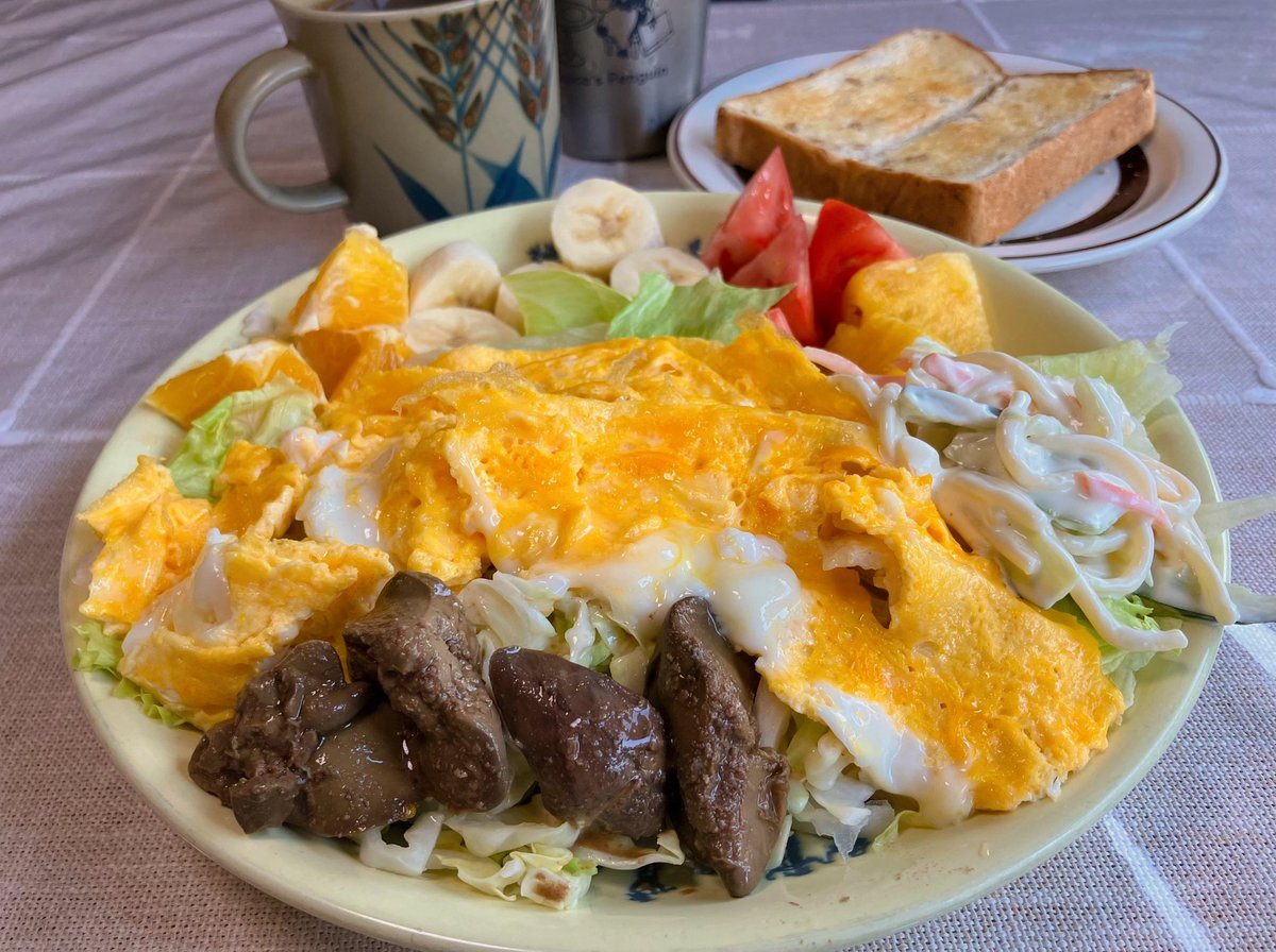 tacogimi's tweet photo. 鶏レバーとスパサラは
これでヤマです🥗🐓
#朝ごはん ☕️🐙🍞 https://t.co/ivM8J2jUNh