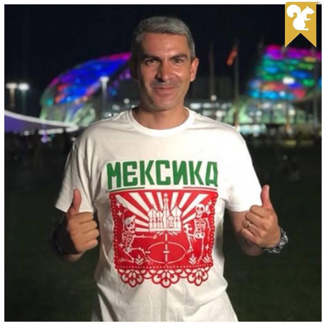 ArabronxStyle's tweet photo. En Arabronx nos divertimos llevando cada mundial al límite, este fue el diseño que se paseó por Rusia 2018 🇷🇺⚽️🐿️‼️
.
#Somoscalle #somosarabronx #arabronx #style  #FIFAWorldCup26
#SomosMéxico #Somos26 https://t.co/7RRxq7qOtY