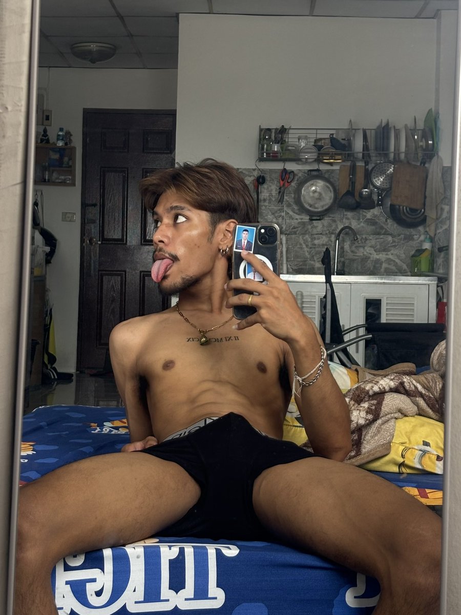 UzamaBang's tweet photo. กลุ่ม เทเลแกรม ทักได้นะครับ 👷🏾‍♂️💦 https://t.co/wcEiMrmRIA
