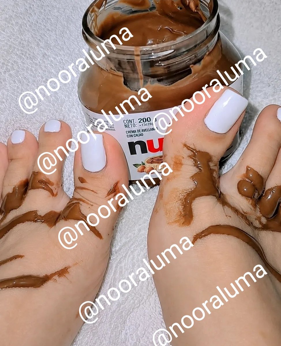 NoorAluma's tweet photo. وقت الشوكلاته 
مين بدها نوتيلا
أو بدها نوتيلا
رتويت 🔁 
واضافة 
وتعليق 
وتعال قروب الشوكلاته https://t.co/6VhIYDdv7h