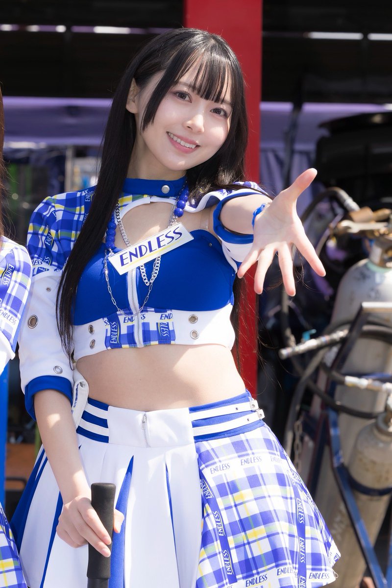 yukinana_uzura's tweet photo. 💎予約開始のおしらせ💎
ENDLESSLADY撮影会
予約開始しました！

1-4部　撮影会📸
5部　オフ会☕️

レースはいつも地方のサーキットなので、コスチューム姿を東京でしっかり撮影できる大チャンスです😳

お目当て「雪野なな」って書いて予約してくださいね！✨

詳細はこちら↓
https://t.co/hmq6BY07OI https://t.co/YdAomyBn6A