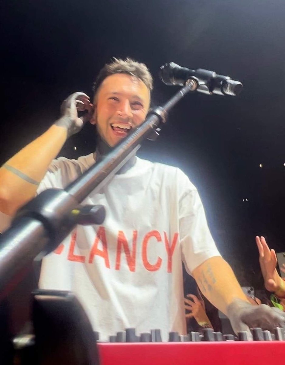 blvrrryfxce's tweet photo. i offer tyler smiling for #TYLERTIME https://t.co/dQY11H8Ktm