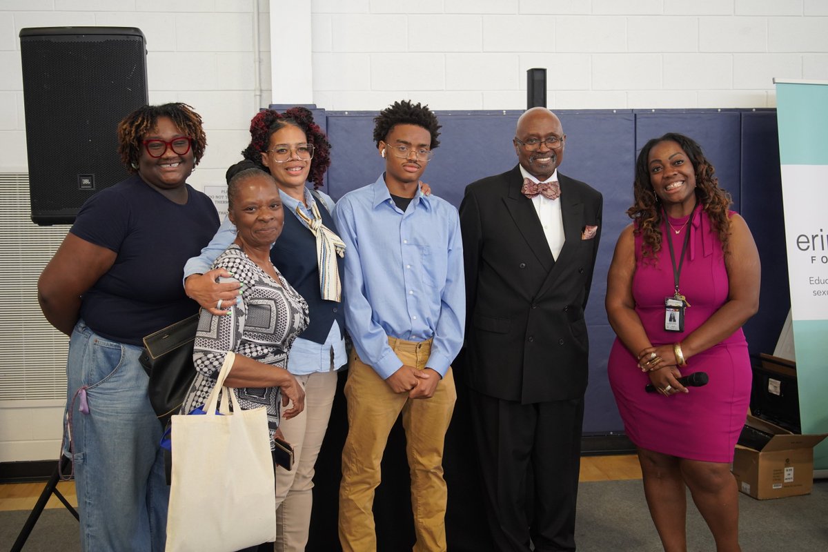 ThreadBaltimore's tweet photo. Congratulations to Douglass graduate K'zal and Mervo graduate Antoyne on receiving the Adolescent Resource Fair scholarship from the Circuit Court for Baltimore City Juvenile Court Services! https://t.co/r1PMfH8WR0