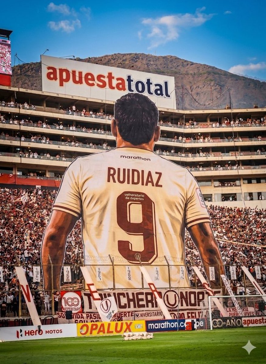 daleunorte's tweet photo. Ahora más que nunca el camerino de Universitario necesita a la pulga Raúl Ruidiaz 👊🏻 https://t.co/NPOkgaQCMi