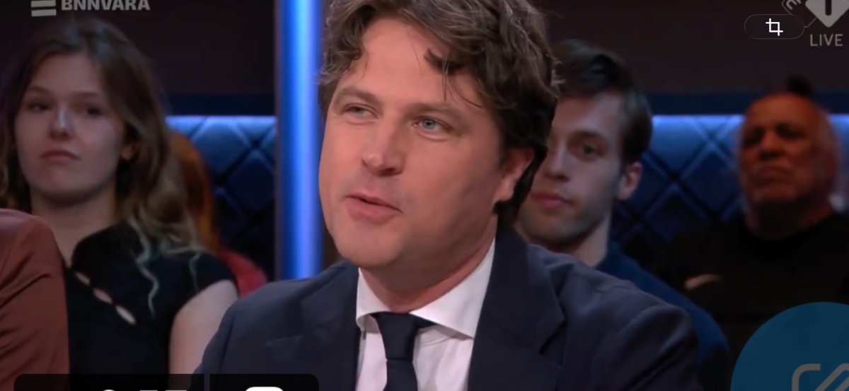 PetravanDam3's tweet photo. Geweldige uitzending van #pauwendewit 

Sterke duidingen van Henri Bontenbal en Jelle Postma over Forum voor “Democratie”.
Boeiende documentaire van Sarah Bakker over die neonazi partij. https://t.co/F3y4GTHUn0