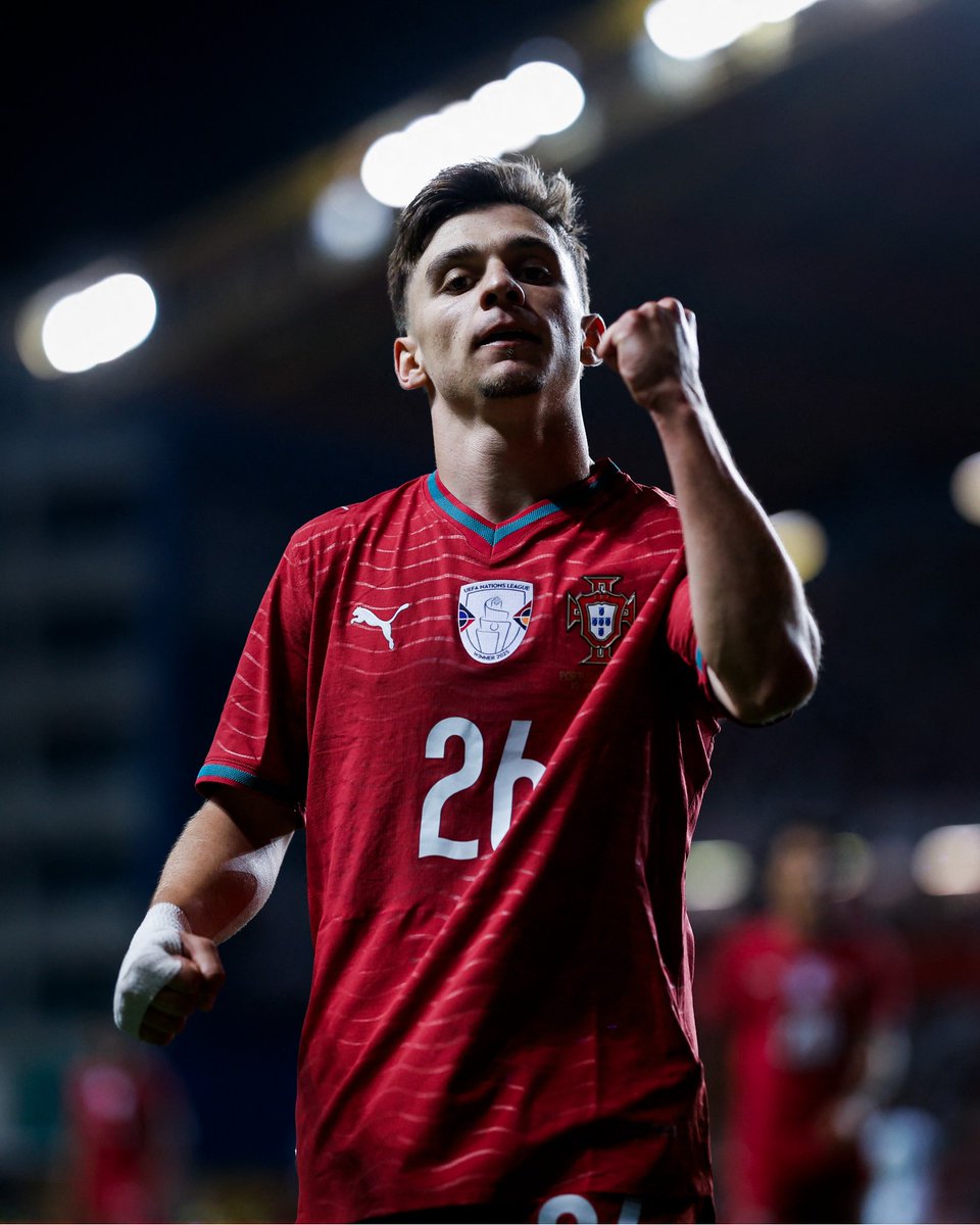 fifaworldcup_pt's tweet photo. Brilhante, Francisco Conceição! ⚡️

#CopaDoMundoFIFA https://t.co/SCxsXjDMGU