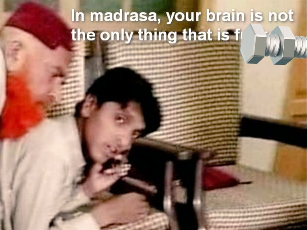 king tweet media