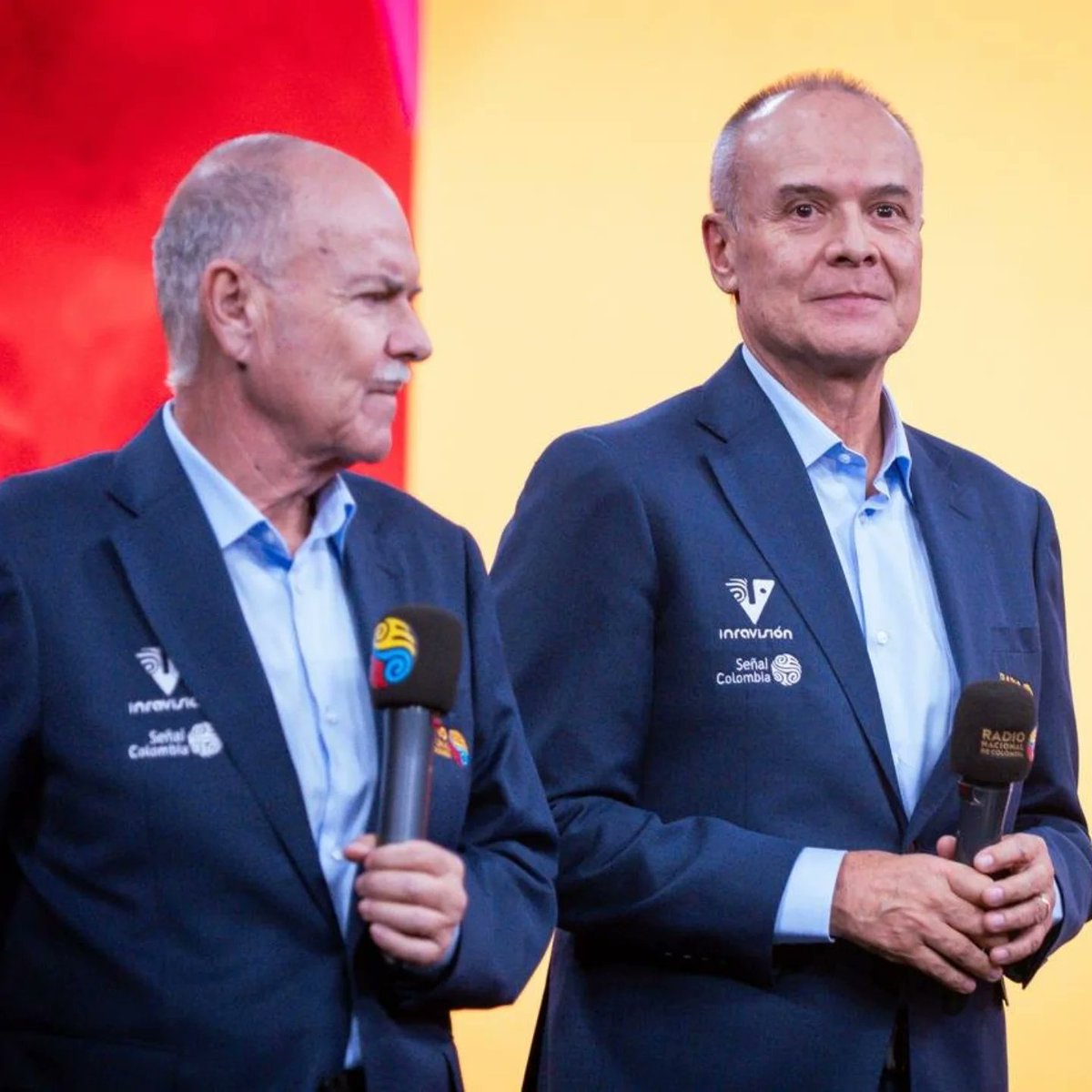TatoSanint's tweet photo. Agradecido por cubrir el mundial número 10 con un amigo y gran profesional como @PajaritoDeIvan 

Con nuestra selección Colombia y los mejores partidos por @RadNalCo 

También estarán
@lidervillegasr
@ricaralfonso09 
@Borda_analista 
@orduzrubio 
@Lauruiz04 
@JulieTorresG https://t.co/btNNKR7DTo