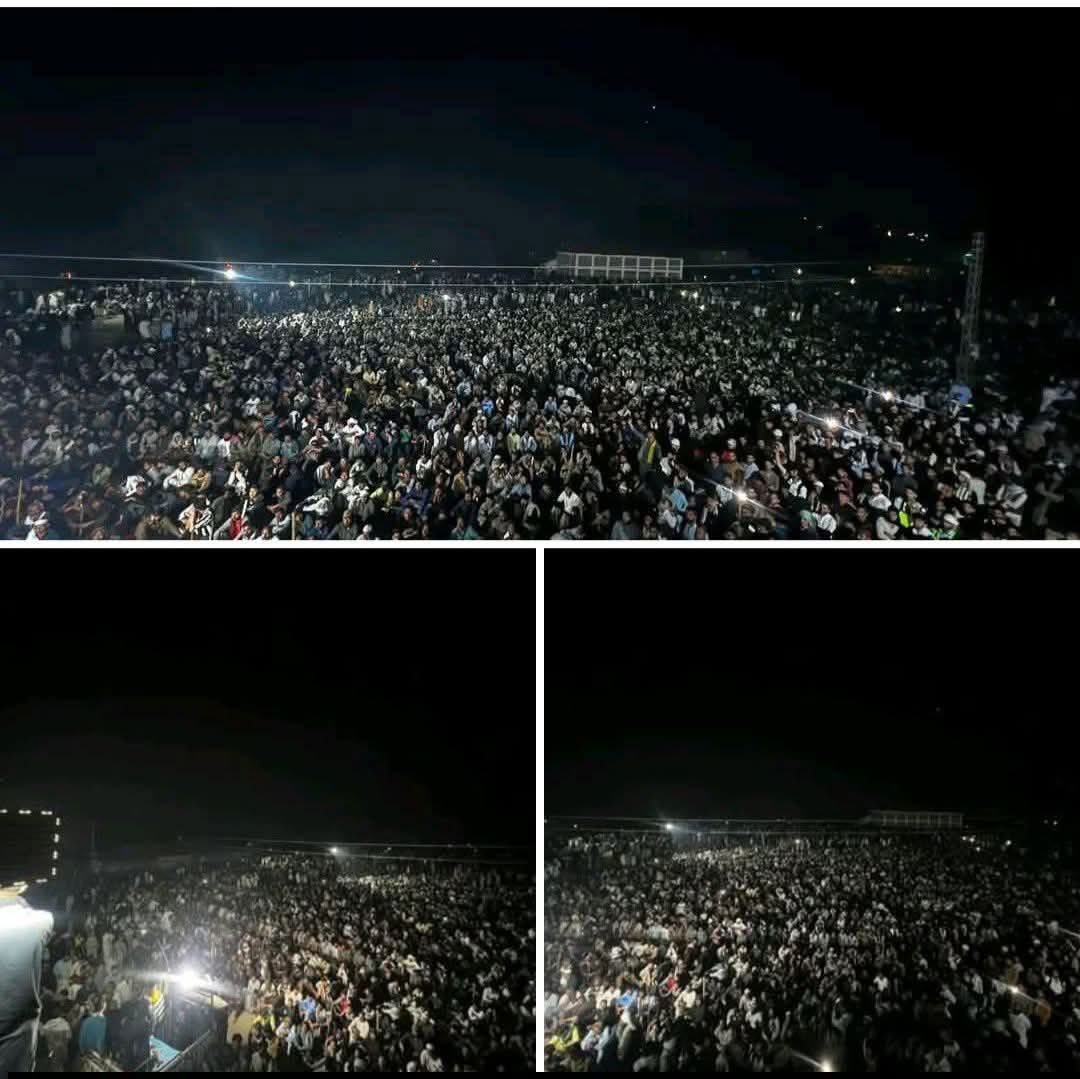 Khayaal_G's tweet photo. جب قیادت نسلی اور تنظیم اصلی ہو ایسے مناظر آپ کو ہر جگہ نظر آ سکتے ہیں۔
مگر بدنسلی قیادت کبھی اصلی تنظیم بننے ہی نہیں دیں گے۔ https://t.co/p1TCYFzxIB