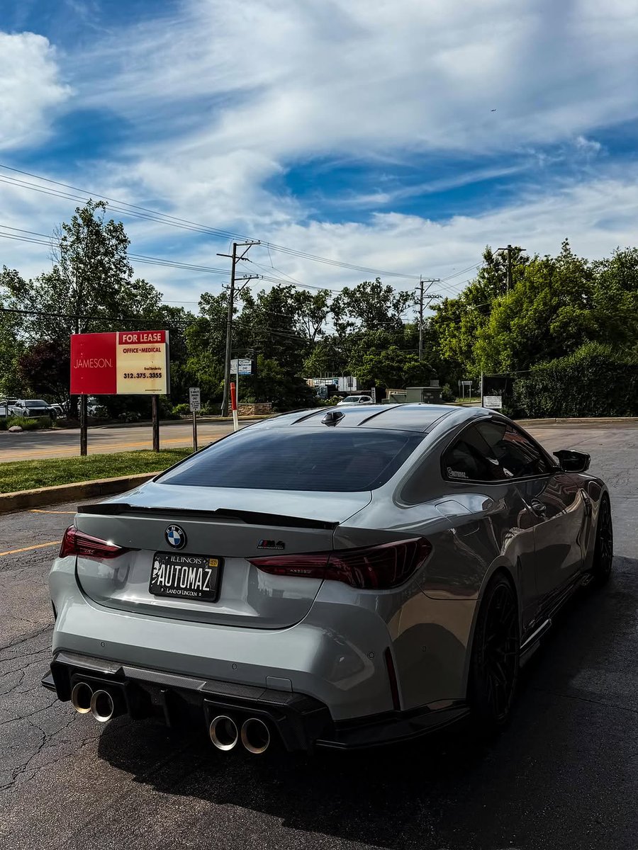 StanceSpec tweet media