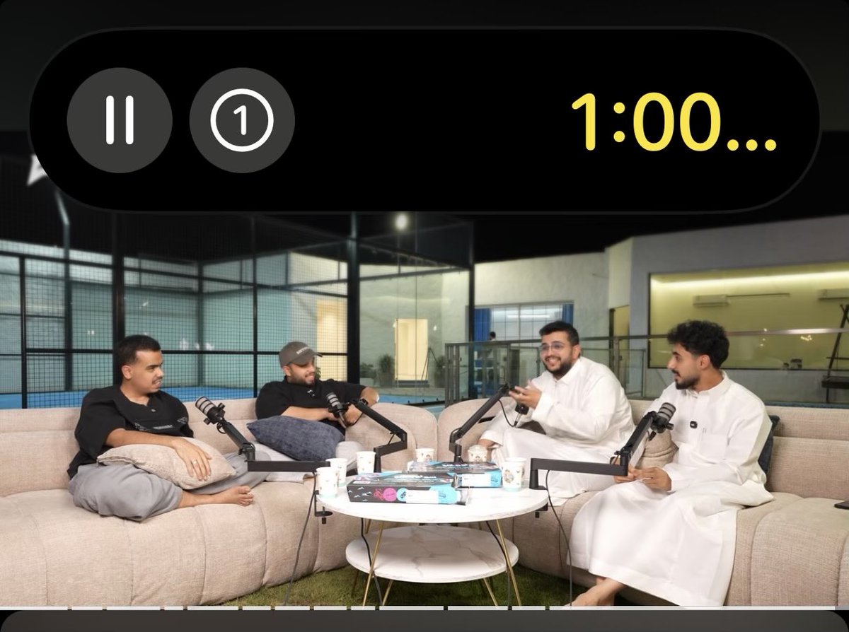 bc_0l's tweet photo. مشي في المجمع بسبب الاجواء 👍🏻

يارب يجي الشتاء بسرعه https://t.co/gWNVyGLgdN