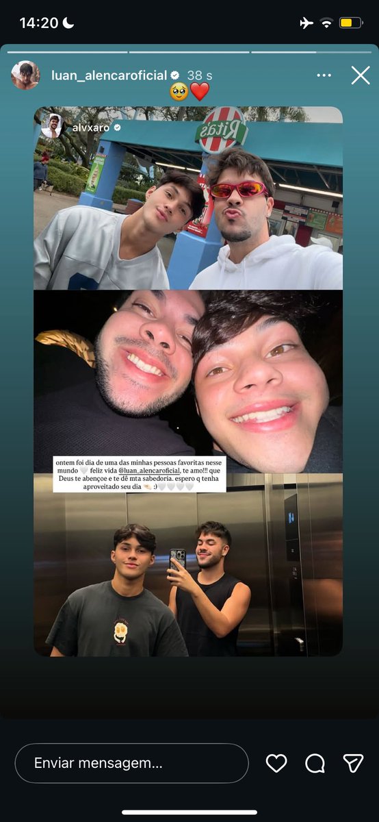 Andrezitto4's tweet photo. Álvaro biscoito Bunda  🤮🤮🤮🤮 https://t.co/irsW9ioDer