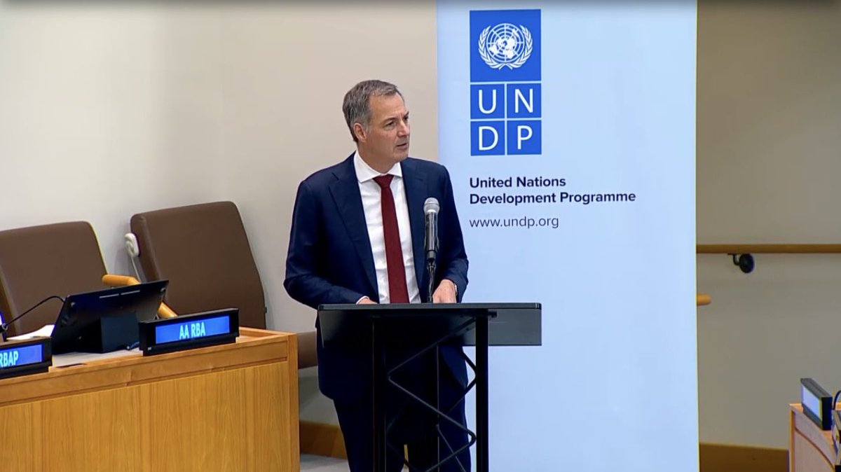 MichMuschett's tweet photo. Development is the first line of defence against crises.

During the #UNDPEB, @alexanderdecroo highlighted @UNDP’s support to Jamaica 🇯🇲 following Hurricane Melissa, helping communities not only recover, but rebuild in a more resilient way for the future.

✅ Recovery linked to resilience
✅ Communities at the center of development solutions
✅ Stronger systems to withstand future shocks

We also thank the countries of Latin America and the Caribbean for their valuable interventions and continued commitment to advancing sustainable and resilient development across the region.

#UNDPEB: https://t.co/5CzLblgMlD